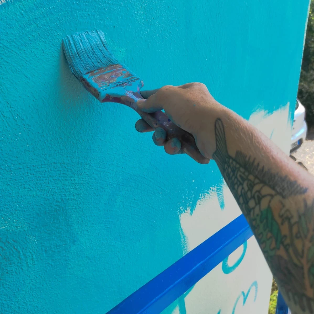 murales street artist work in progress