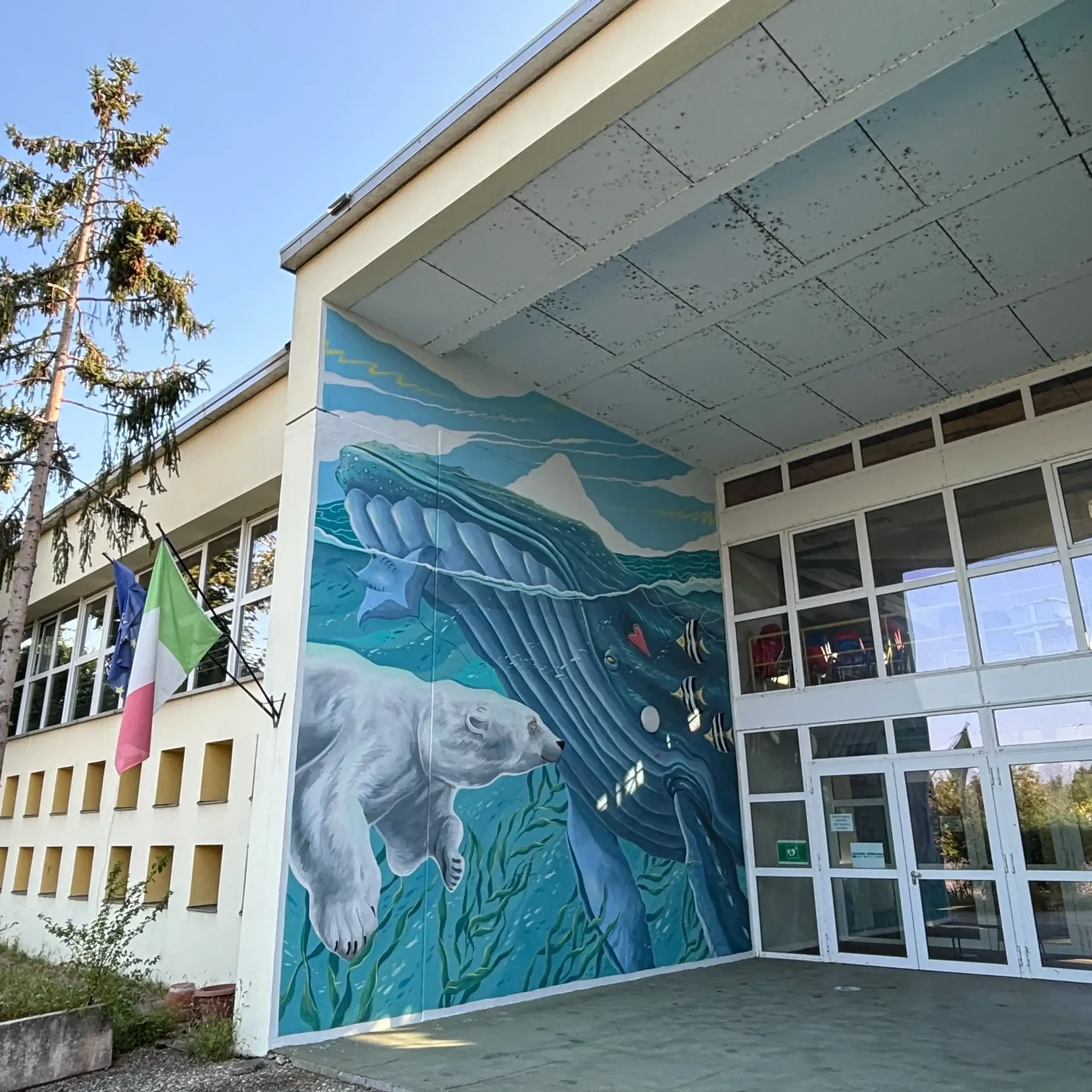 Murales con ecosistema marino